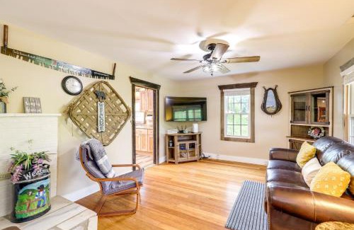 Burnsville Casa | Hike and Relax Blue Ridge Mountain Retreat!