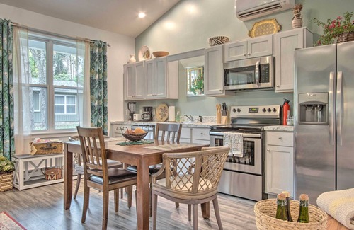 Brodheadsville Cabaña | ‘Blue Heron’ Brodheadsville Cottage: Hike & Ski!