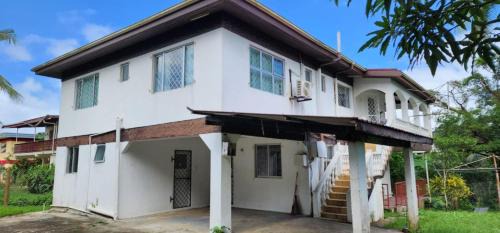 Suva Cabina | Hill Bottom Accommodation Flat 1