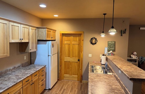 Hill City Casa | Ubicado en el centro de Black Hills Atracciones!