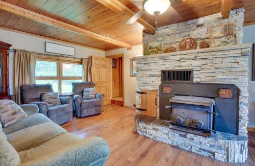 Hill City Casa | Hill City Haven about 23 Mi to Rapid City!