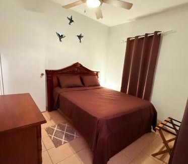 Marigot Apartamento | Hill Top Cottage
