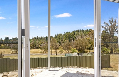 Nannup Casa | Hill View Cottages – Sail A & Sail B in Picturesque Nannup