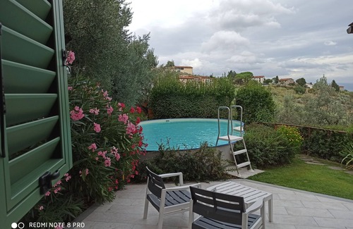 Carmignano Apartamento | FLORENCIA, TOSCANA, COLINAS CON VISTAS A FLORENCIA