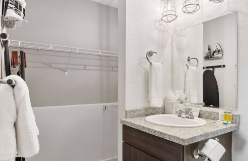 Nashville Hotel | Hillside Crossing Nashville