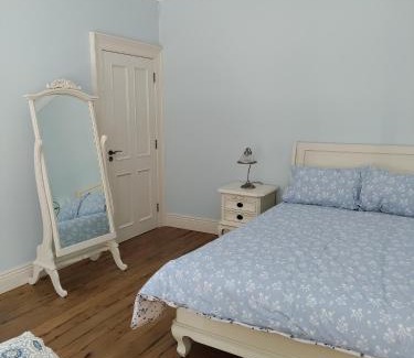 Ardara Cama Y Desayuno | Hillside Haven F94EW71