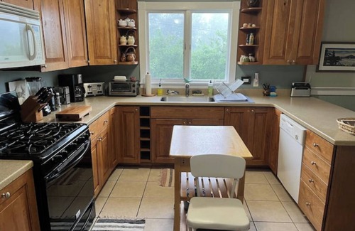 Northport Casa | Hillside House