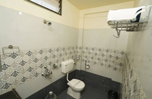 Pune Hotel | Hilltop Retreat