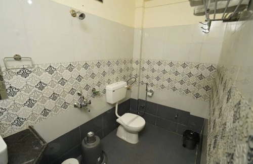 Pune Hotel | Hilltop Retreat