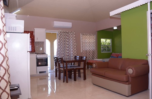 St. George's Apartamento | Hillview Apartments and Vehicle Rental