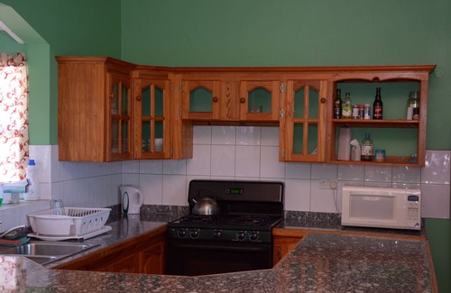 St. George's Apartamento | Hillview Apartments and Vehicle Rental
