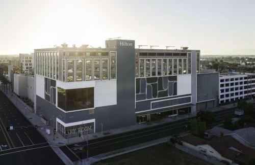 Buena Park Hotel | Hilton Buena Park Anaheim