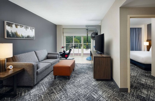 Charlotte Hotel | Hilton Charlotte Airport