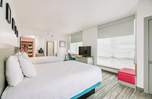 Kitty Hawk Hotel | Hilton Garden Inn Outer Banks/Kitty Hawk