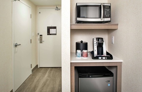 Clearview Hotel | Hilton Garden Inn Toronto/Oakville