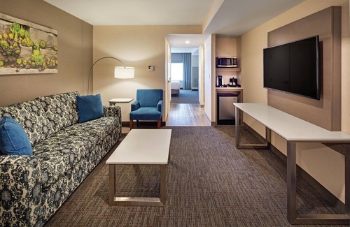 Clearview Hotel | Hilton Garden Inn Toronto/Oakville