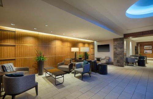Mile Square Hotel | Hilton Indianapolis Hotel & Suites