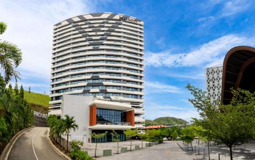 Port Moresby Hotel | Hilton Port Moresby Hotel & Residences