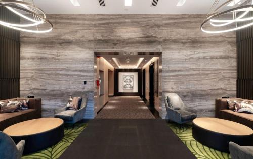 Port Moresby Hotel | Hilton Port Moresby Hotel & Residences
