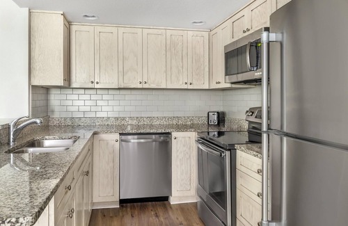 Kitty Hawk Hotel | Hilton Vacation Club Beachwoods Kitty Hawk