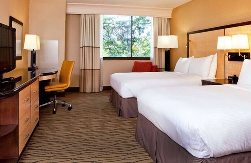 Woodcliff Lake Hotel | Hilton Woodcliff Lake