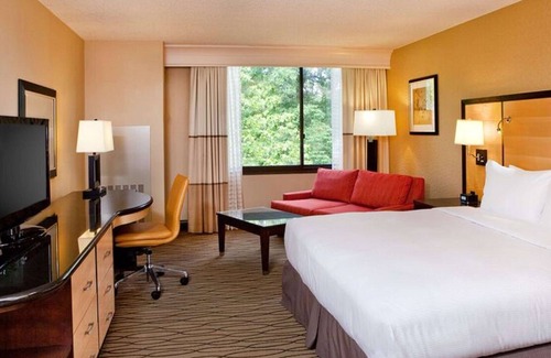 Woodcliff Lake Hotel | Hilton Woodcliff Lake