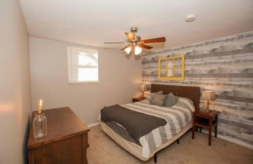 Pittsburgh Apartamento | Hip & Cozy to Explore the City or Catch a Game