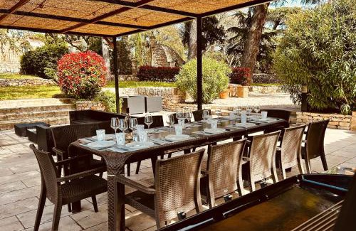 Carces Casa | Historic Bastide Near Thoronet Abbey