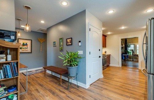 Inglewood Casa | Historic East Nash Sleeps 4