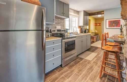 Gerton Cabina | Historic Glenna Cabin in the Florence Preserve