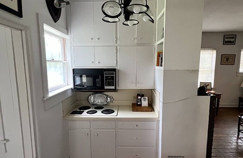 Fairhope Cabaña | Historic GrandHotelFishCamp.com Cottage on Fish River in Fairhope, AL