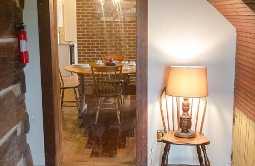 Winchester Cabina | Log Cabin histórico - Granja - Cerca de RRG y Lexington