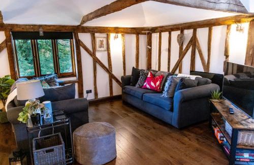 Maresfield Apartamento | Historic Luxury 18th C Listed Barn Apartment