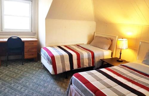 Waynesboro Casa | Historic Mansion with Summit View