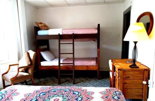 Waynesboro Casa | Historic Mansion with Summit View