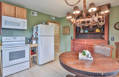 Lovettsville Casa | Historic Milk House Cottage Pond with Fire pit