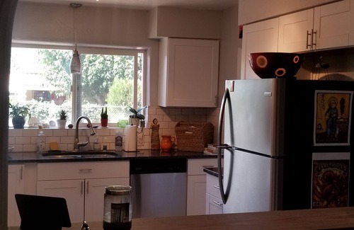 Nob Hill Casa | Historic Nob Hill home with cozy covered deck and close to Route 66.