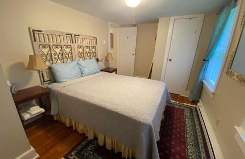 Berryville Hotel | Historic Rosemont Manor