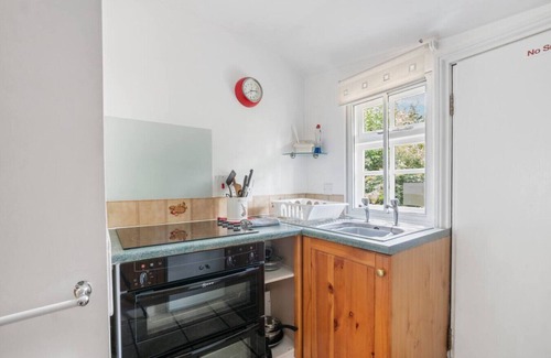 New Forest District Casa | The Old Post Office at Wheelwrights Post