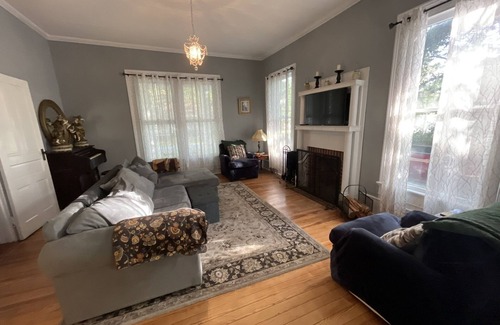 Magnolia Cama Y Desayuno | Historic suite 4