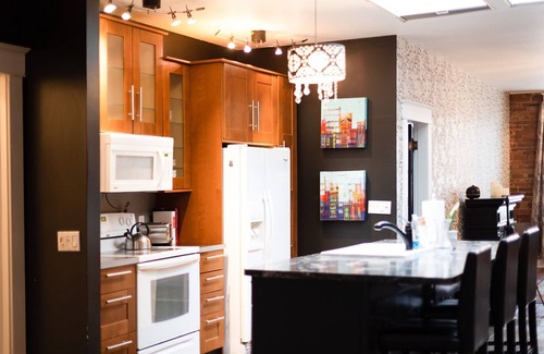 Medicine Hat Apartamento | Historical apartment close to downtown