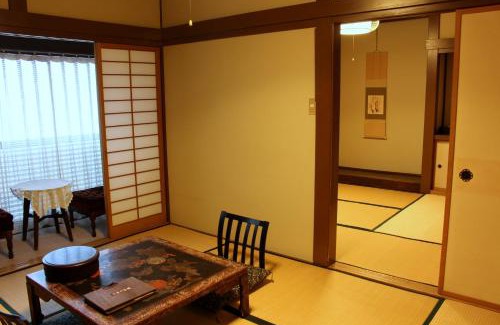 Owani Hotel | Historical Ryokan SENYUKAN