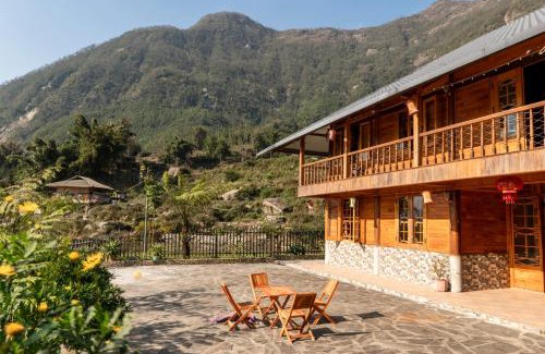 Sa Pa Cabina | Hmong Farmstay