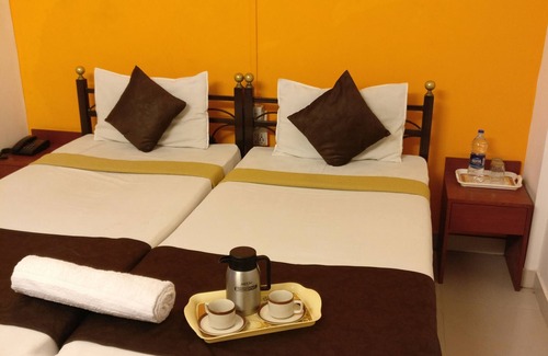 Katraj Hotel | HMR Royal Inn