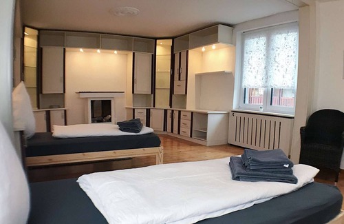 Gottmadingen Apartamento | HÖ01 large apartment with dryer and washing machine