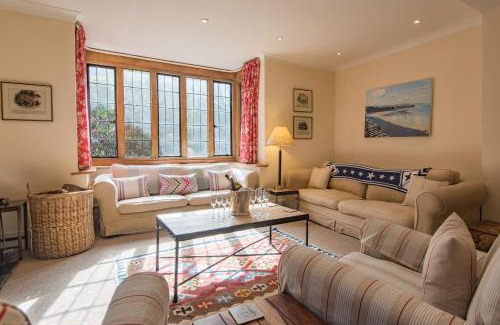 Folkestone Casa | Hockley House by Bloom Stays