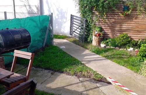 Mar del Plata Apartamento | Hogar "Doña Lucia" Para 3 Personas COCHERA PRIVADA GRATIS