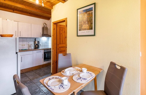 Feldberger Seenlandschaft Casa | Casa de vacaciones 'Ferienhaus Mine Hüsung' con terraza privada, jardín compartido y Wi-Fi