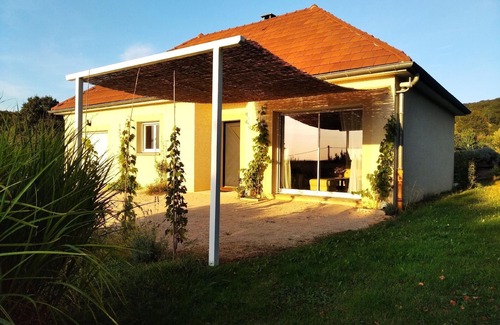 La Chapelle-sous-Brancion Casa | Casa de vacaciones La Chapelle sous Brancion para 1 - 4 personas con 2 dormitorios - Casa de vacacio