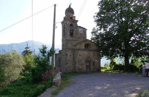 Agaggio Superiore Apartamento | Holiday apartment Molini di Triora for 1 - 4 persons with 2 bedrooms - Holiday apartment